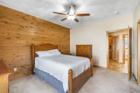 22598 262nd Street Delhi IA 52223
