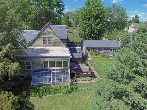 1816 Tremont Street Cedar Falls IA 50613