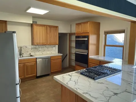 1816 Tremont Street Cedar Falls IA 50613