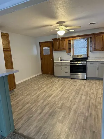 255 E Monroe Winthrop IA 50682