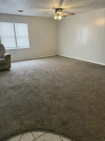255 E Monroe Winthrop IA 50682