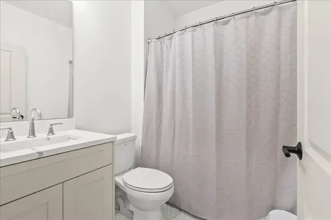 710 Main Street Cedar Falls IA 50613