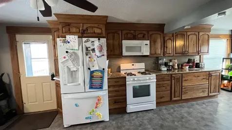 423 W Spring Street New Hampton IA 50659