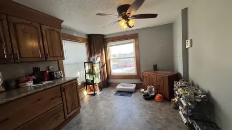 423 W Spring Street New Hampton IA 50659