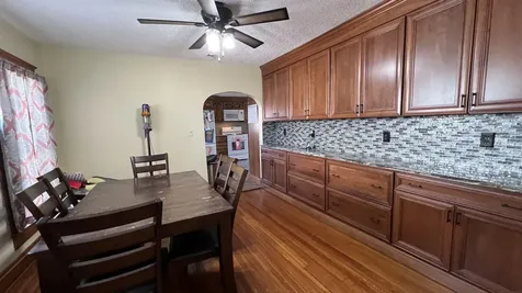 423 W Spring Street New Hampton IA 50659