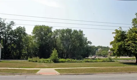 801 NW 7th Avenue Waverly IA 50677