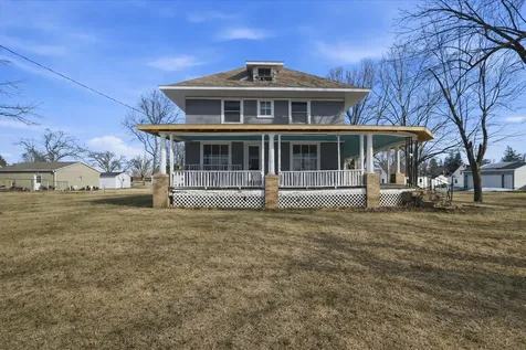 613 Washington Street Eldora IA 50627