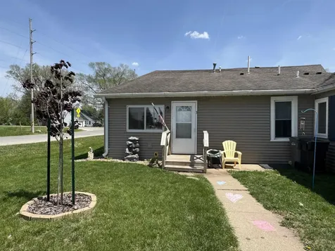 104 Maple Street Janesville IA 50647
