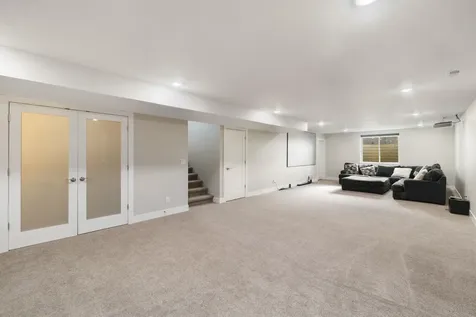 4923 Cohen Court Cedar Falls IA 50613