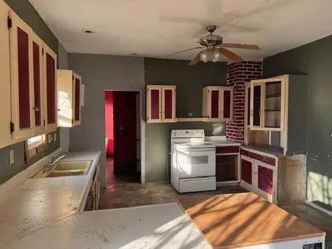 904 Sherman Street Dysart IA 52224