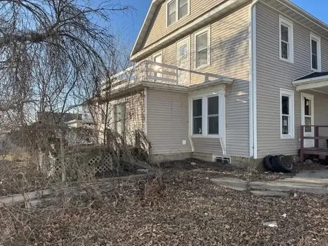 904 Sherman Street Dysart IA 52224