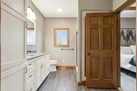 1009 Bremer Road Waverly IA 50677