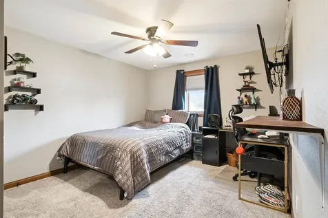 1009 Bremer Road Waverly IA 50677
