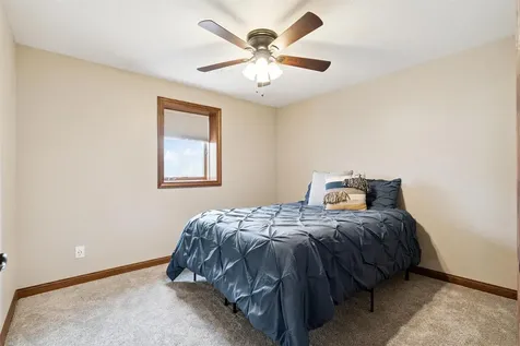 1009 Bremer Road Waverly IA 50677