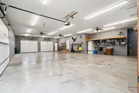 1009 Bremer Road Waverly IA 50677
