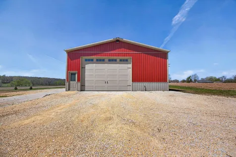 1009 Bremer Road Waverly IA 50677