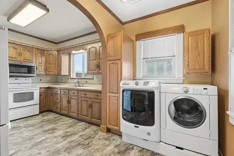 312 N Franklin Street Manchester IA 52057