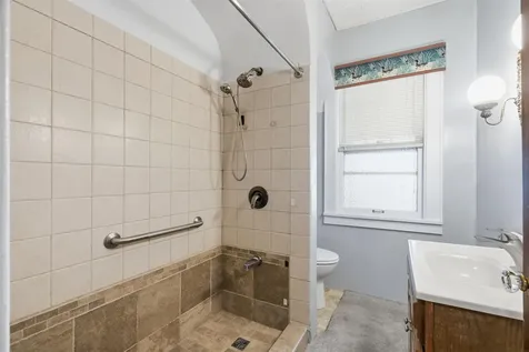 312 N Franklin Street Manchester IA 52057
