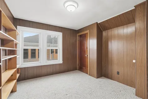 312 N Franklin Street Manchester IA 52057