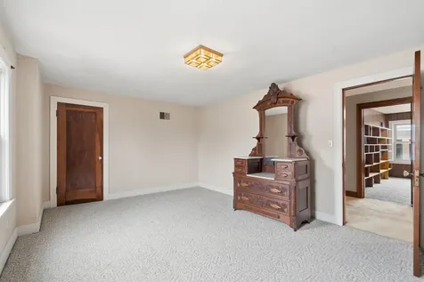 312 N Franklin Street Manchester IA 52057