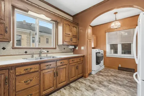 312 N Franklin Street Manchester IA 52057