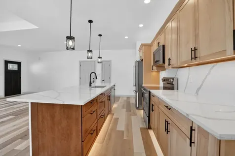 522 Sands Avenue Janesville IA 50647