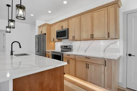 522 Sands Avenue Janesville IA 50647