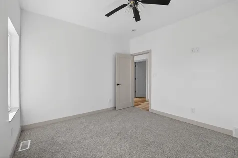 522 Sands Avenue Janesville IA 50647