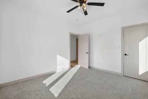 522 Sands Avenue Janesville IA 50647