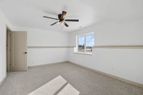 522 Sands Avenue Janesville IA 50647