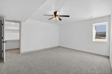 522 Sands Avenue Janesville IA 50647