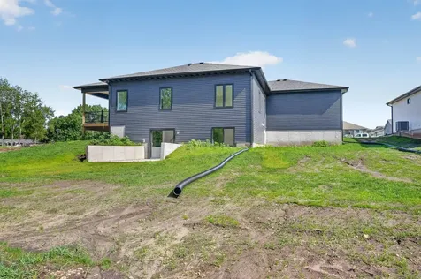 522 Sands Avenue Janesville IA 50647