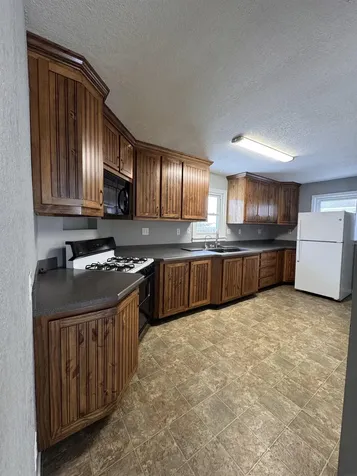 814 14th Street Eldora IA 50627