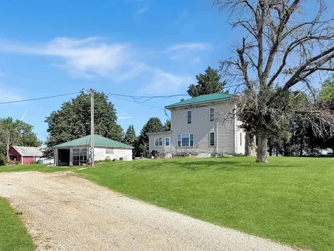 1950 F Avenue Gladbrook IA 50635