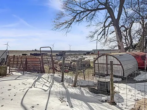1950 F Avenue Gladbrook IA 50635