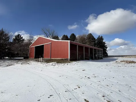 1950 F Avenue Gladbrook IA 50635