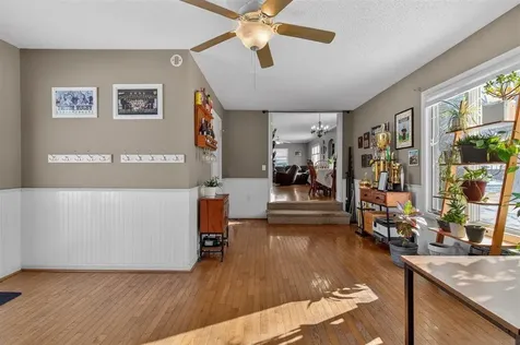 1300 SW 2nd Avenue Waverly IA 50677