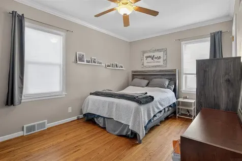 1300 SW 2nd Avenue Waverly IA 50677