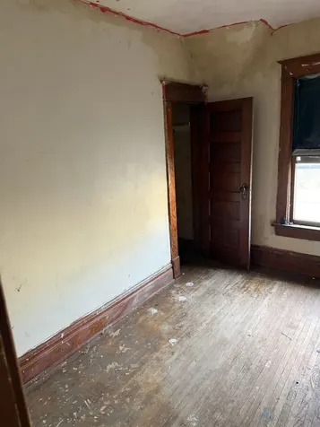 435 Conger Street Waterloo IA 50703