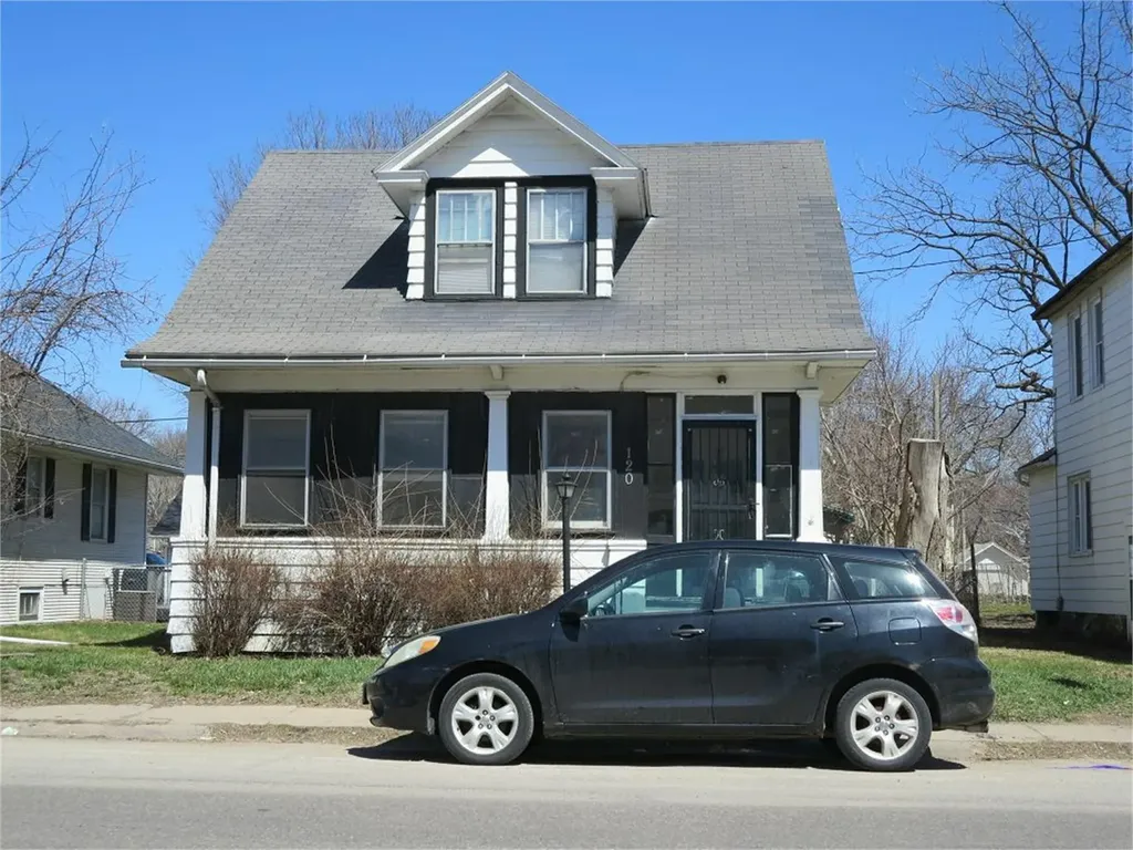 120 Conger Street Waterloo IA 50703