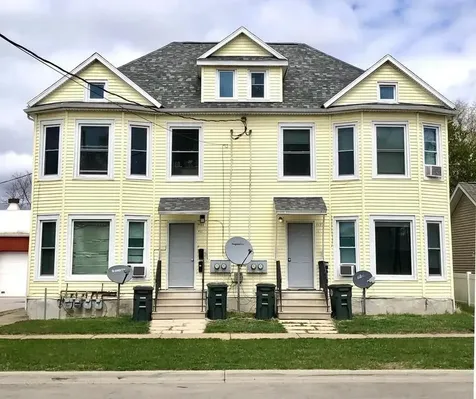 911 Lafayette Street Waterloo IA 50703