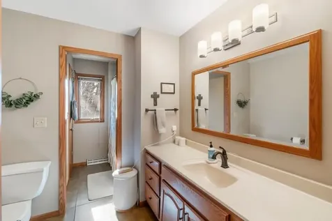 710 3rd Avenue Charles City IA 50616