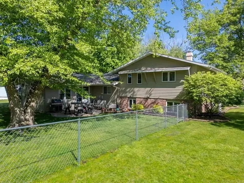 710 3rd Avenue Charles City IA 50616