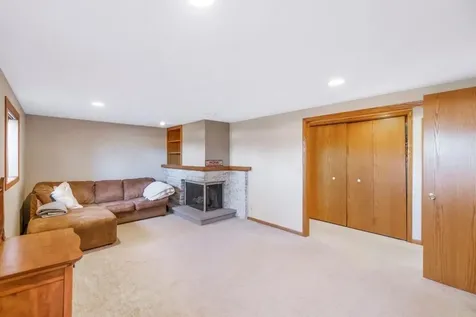 710 3rd Avenue Charles City IA 50616