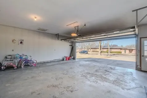 710 3rd Avenue Charles City IA 50616