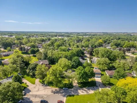710 3rd Avenue Charles City IA 50616