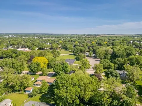 710 3rd Avenue Charles City IA 50616