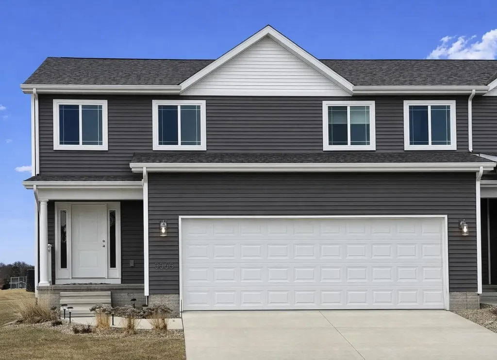 3365 Lincolnshire Road Waterloo IA 50701