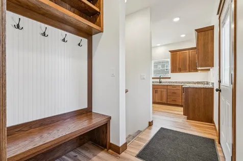 707 NE 5th Avenue Independence IA 50644