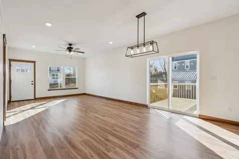 707 NE 5th Avenue Independence IA 50644